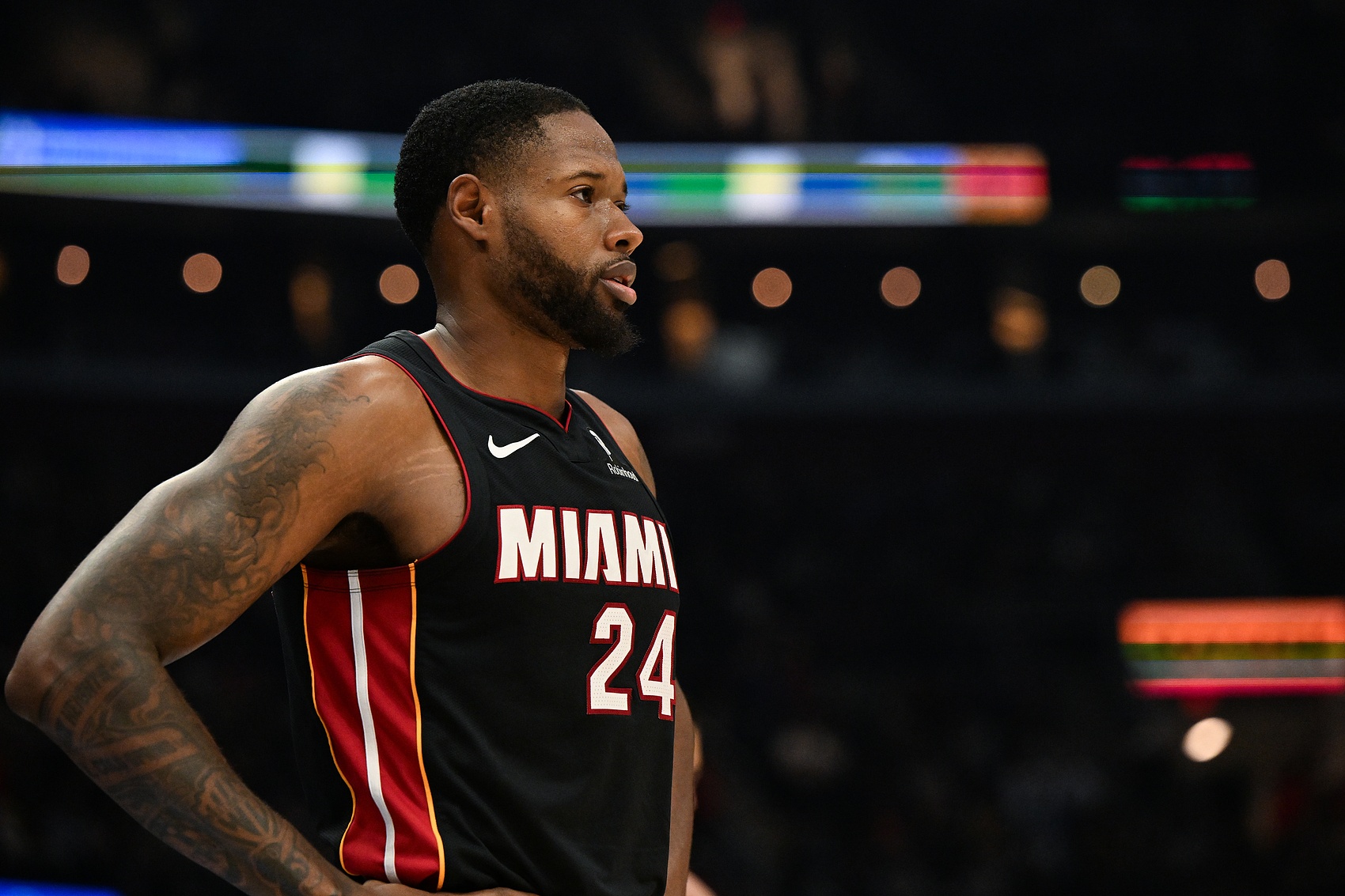 Kaiyun Sports-美媒曝多支球队青睐海史密斯全能表现 截止日前或成潜在交易目标