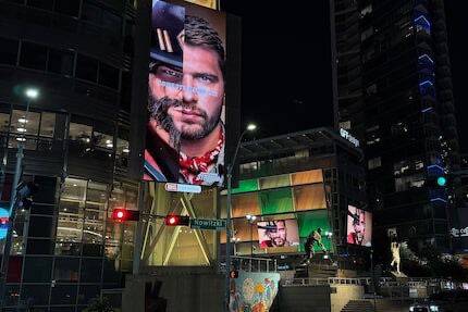 app下载-达拉斯主场移除东契奇OW2广告牌，宣告品牌合作终结