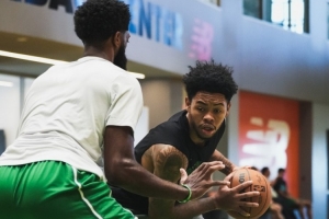 vip 注册地址-绿军官方晒训练照：普理查德&amp;新援安芬尼-西蒙斯在列